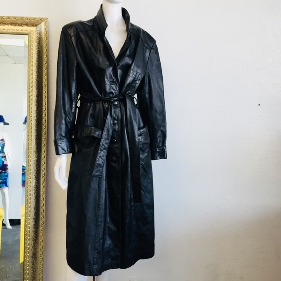 avanti coats